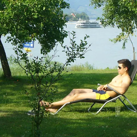 Anna's Landhaus Frühstückspension 3*